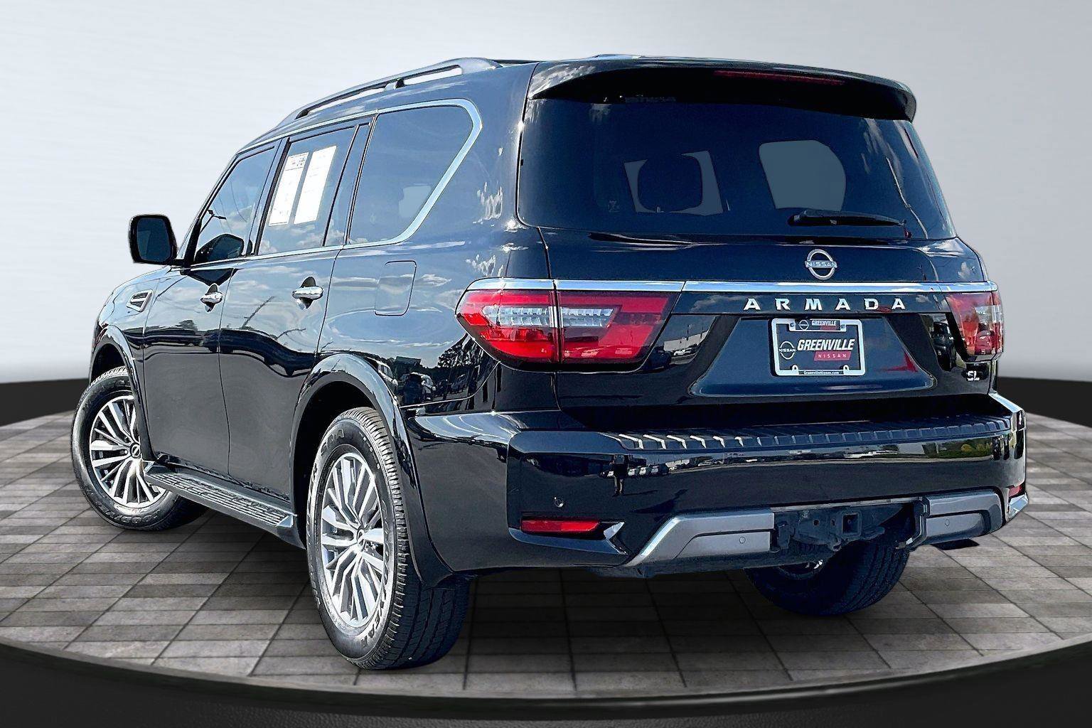 Certified 2023 Nissan Armada SL w/ Captain's Chairs Package RWD image 2