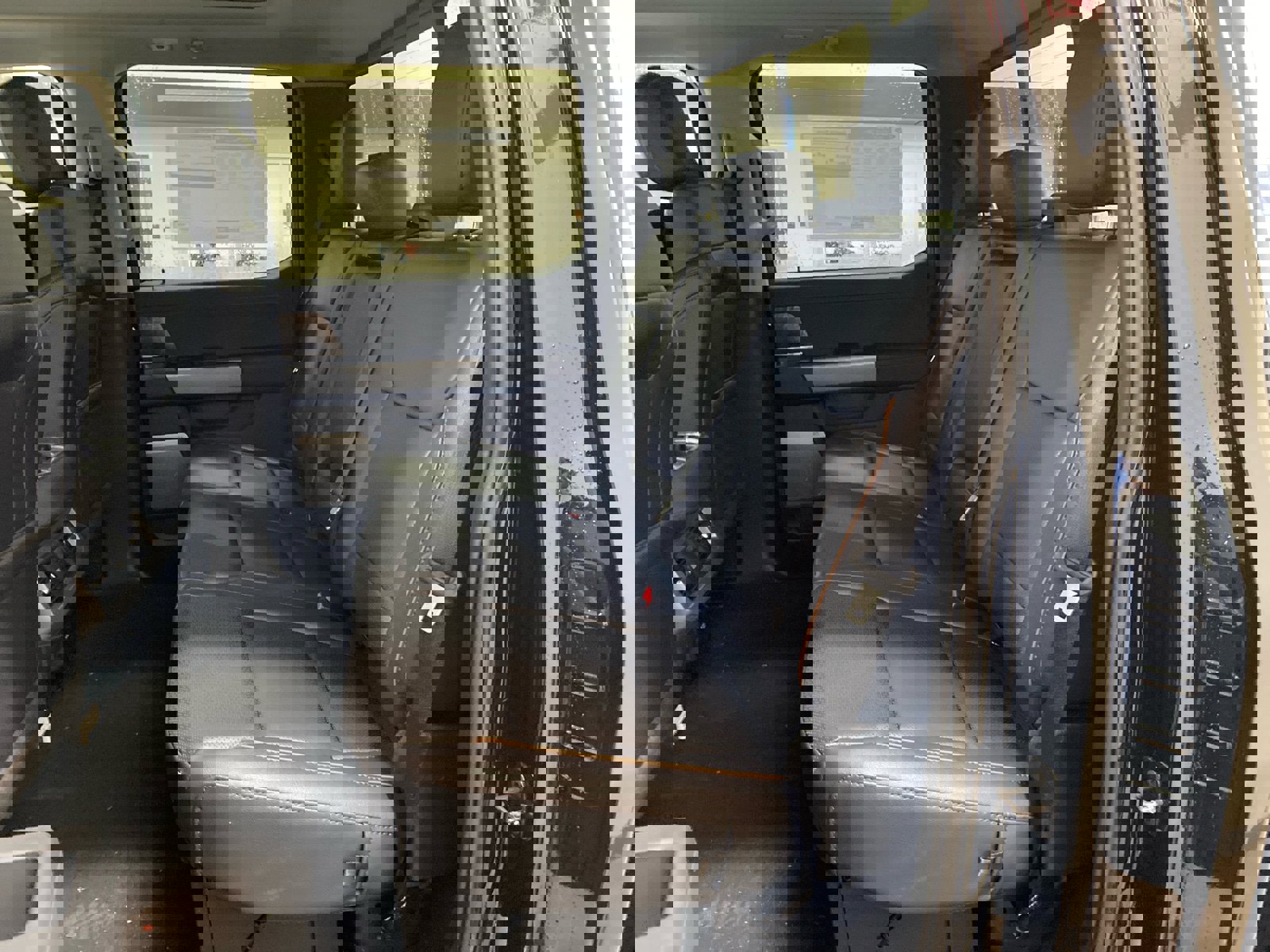 New 2026 Ford F350 Lariat w/ Lariat Ultimate Package image 9