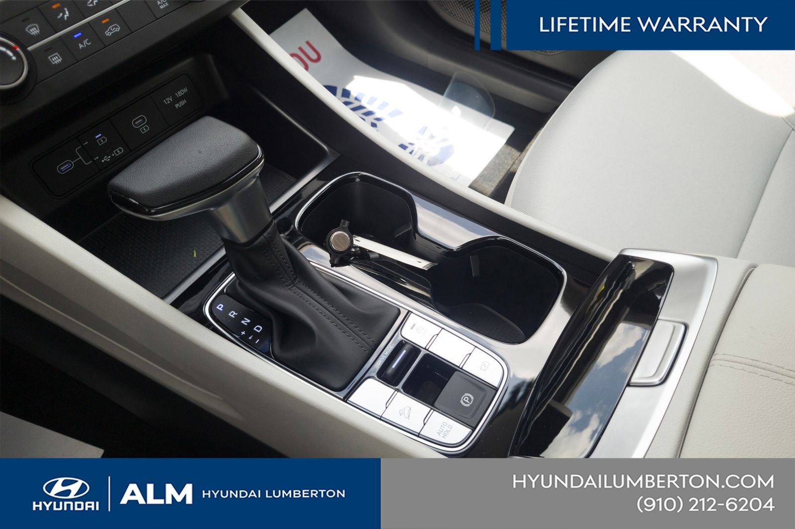 New 2025 Hyundai Tucson SE image 22