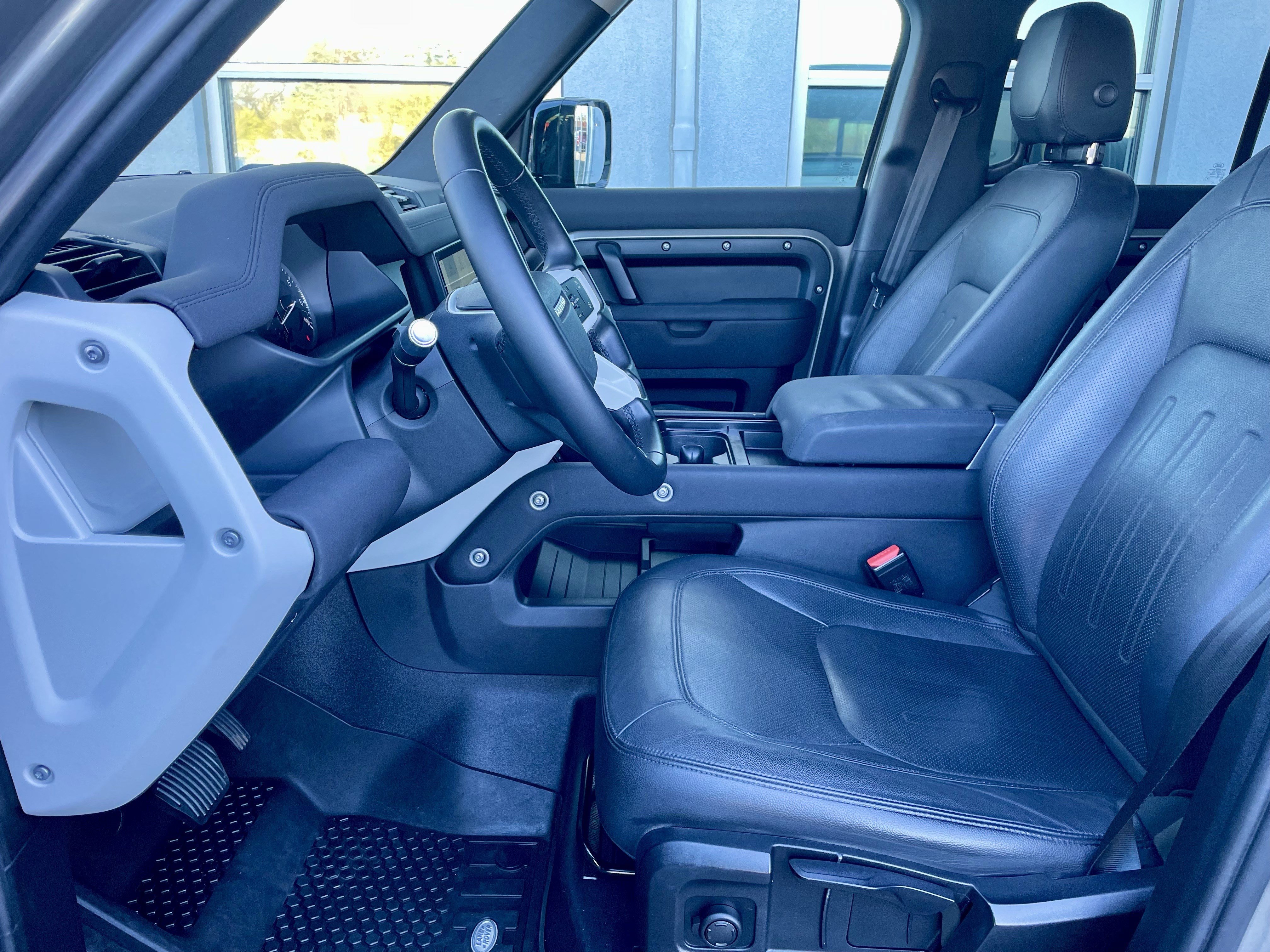 Used 2022 Land Rover Defender 110 S image 14