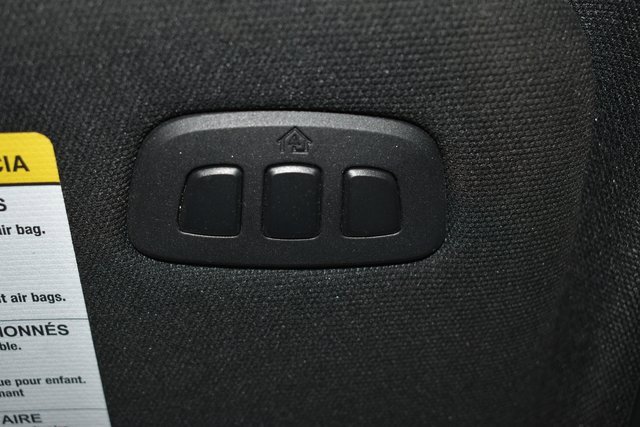 Used 2025 Ford Explorer ST image 36