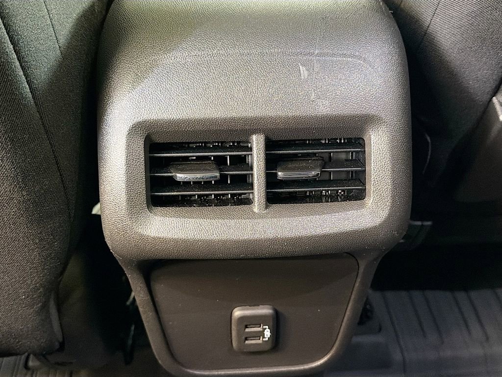 Used 2022 GMC Terrain SLE w/ Driver Convenience Package image 26