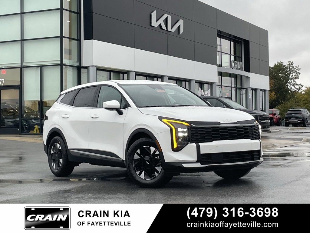 New 2026 Kia Sportage LX image 1