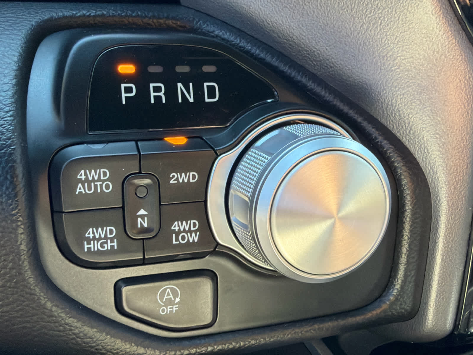 Used 2023 RAM 1500 Laramie AWD/4WD image 22