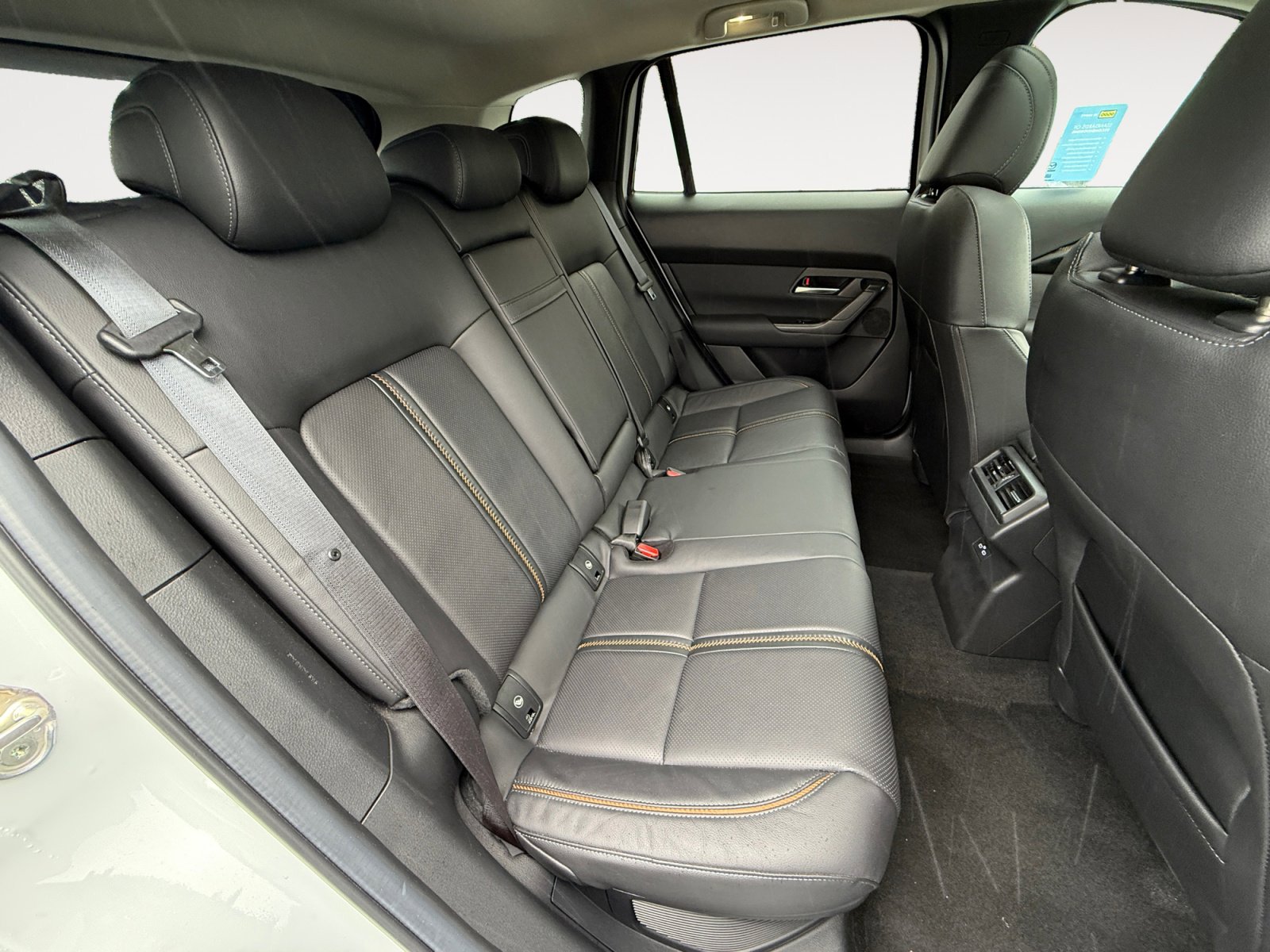 Certified 2025 MAZDA CX-50 2.5 Hybrid w/ Premium Plus Pkg image 18