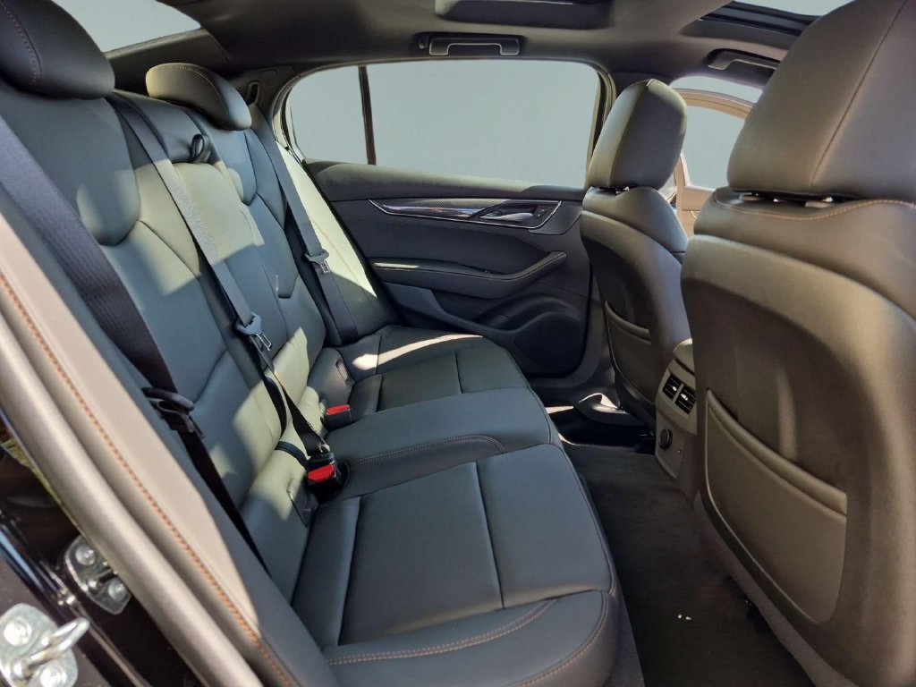 New 2026 Cadillac CT5 Sport w/ Technology Package RWD image 27
