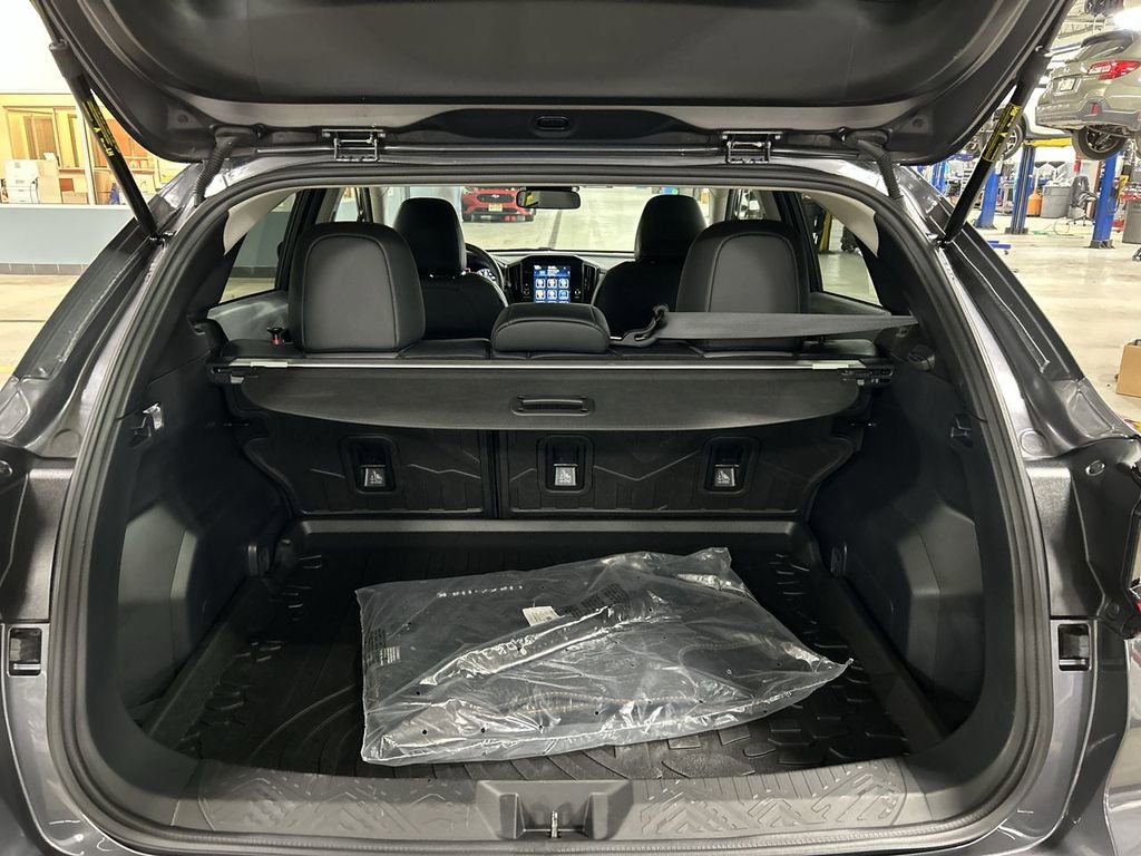 Certified 2025 Subaru Crosstrek 2.5i Limited image 27