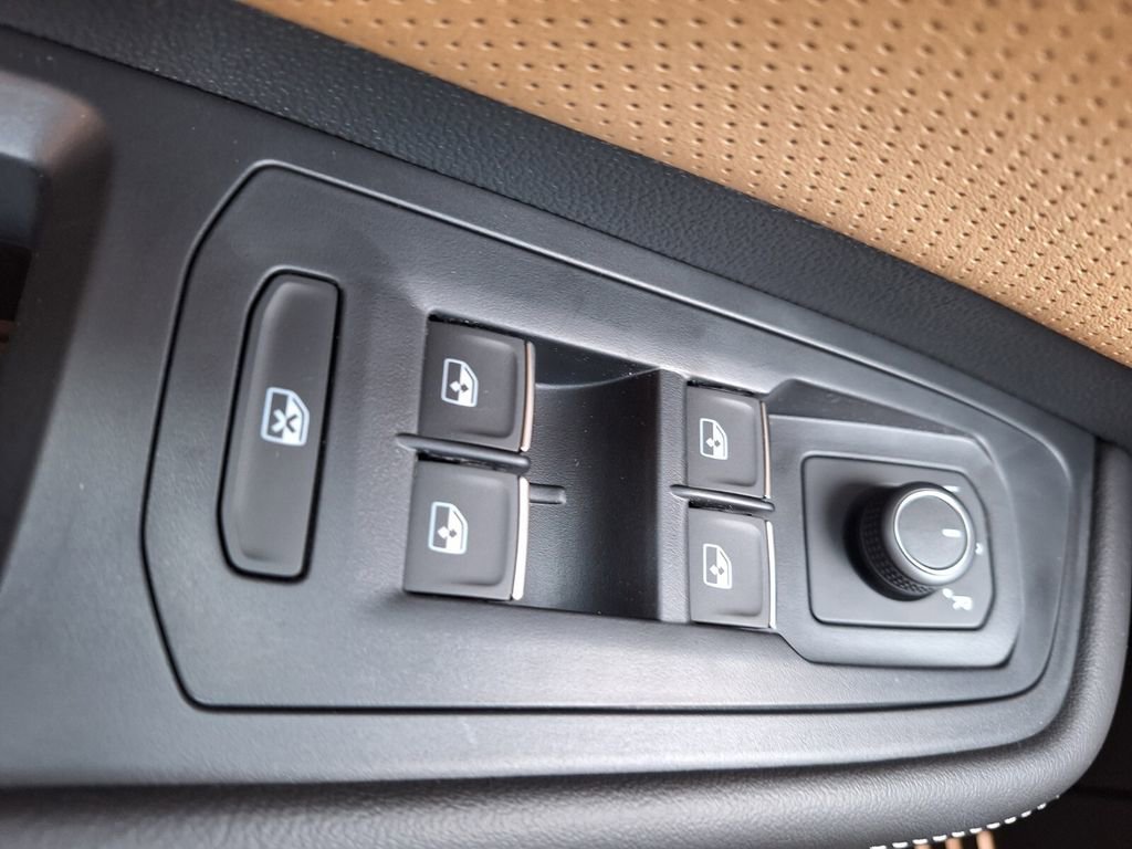 New 2026 Volkswagen Atlas Cross Sport SEL R-Line image 20