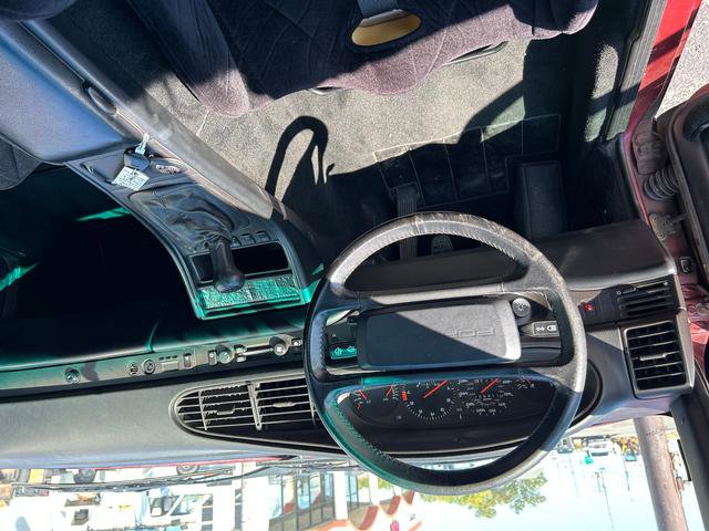 Used 1986 Porsche 944 Turbo image 13