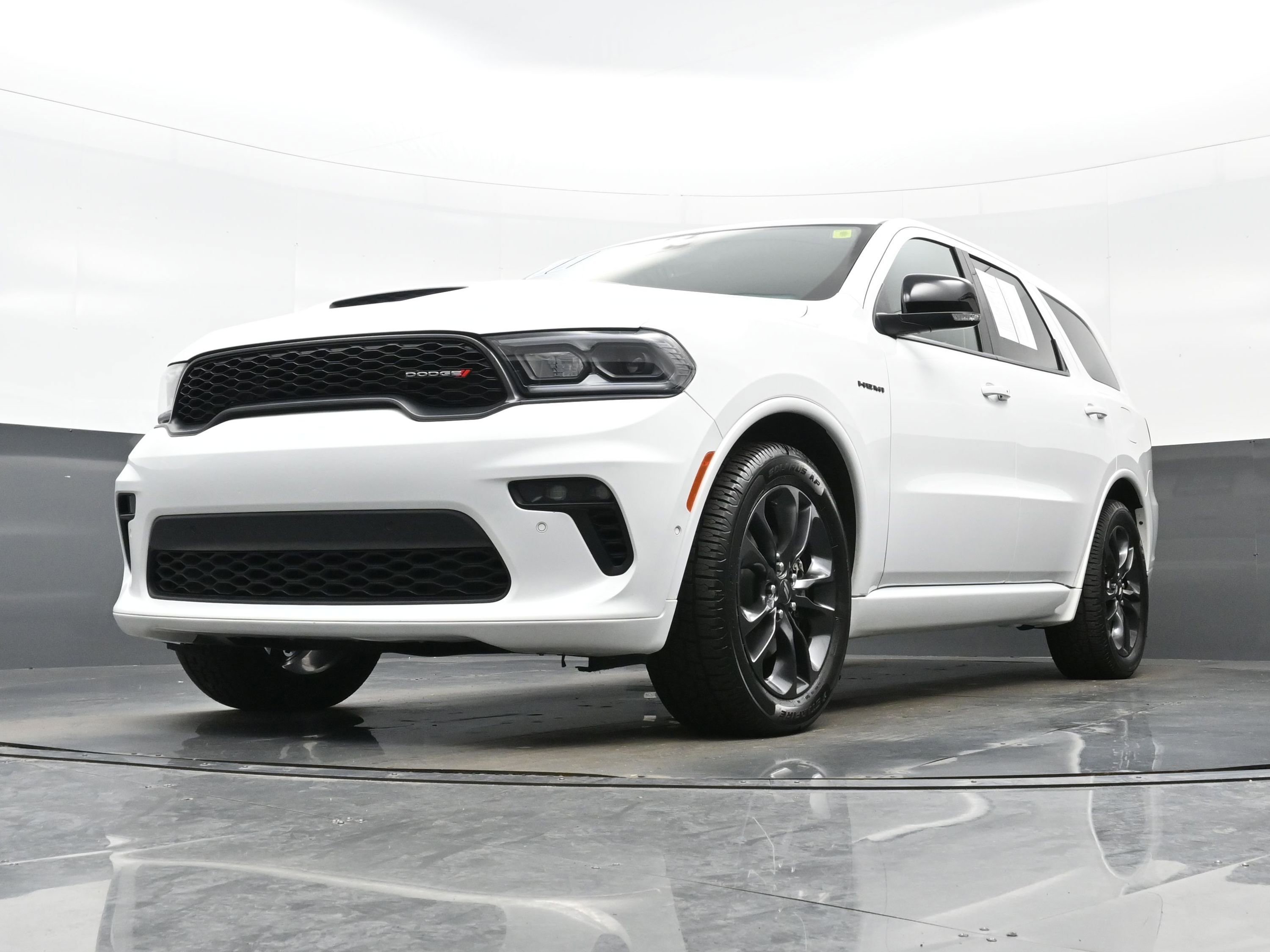 Used 2022 Dodge Durango R/T w/ Blacktop Package image 27