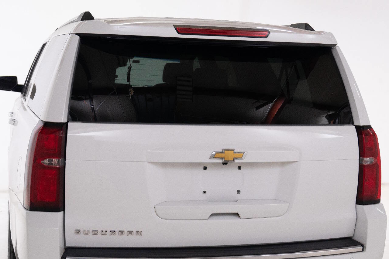 Used 2015 Chevrolet Suburban LTZ image 18