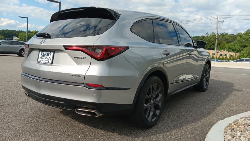 Used 2022 Acura MDX A-Spec AWD/4WD image 5