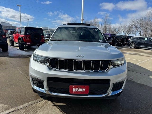 Used 2024 Jeep Grand Cherokee L Limited w/ Luxury Tech Group II AWD/4WD image 2
