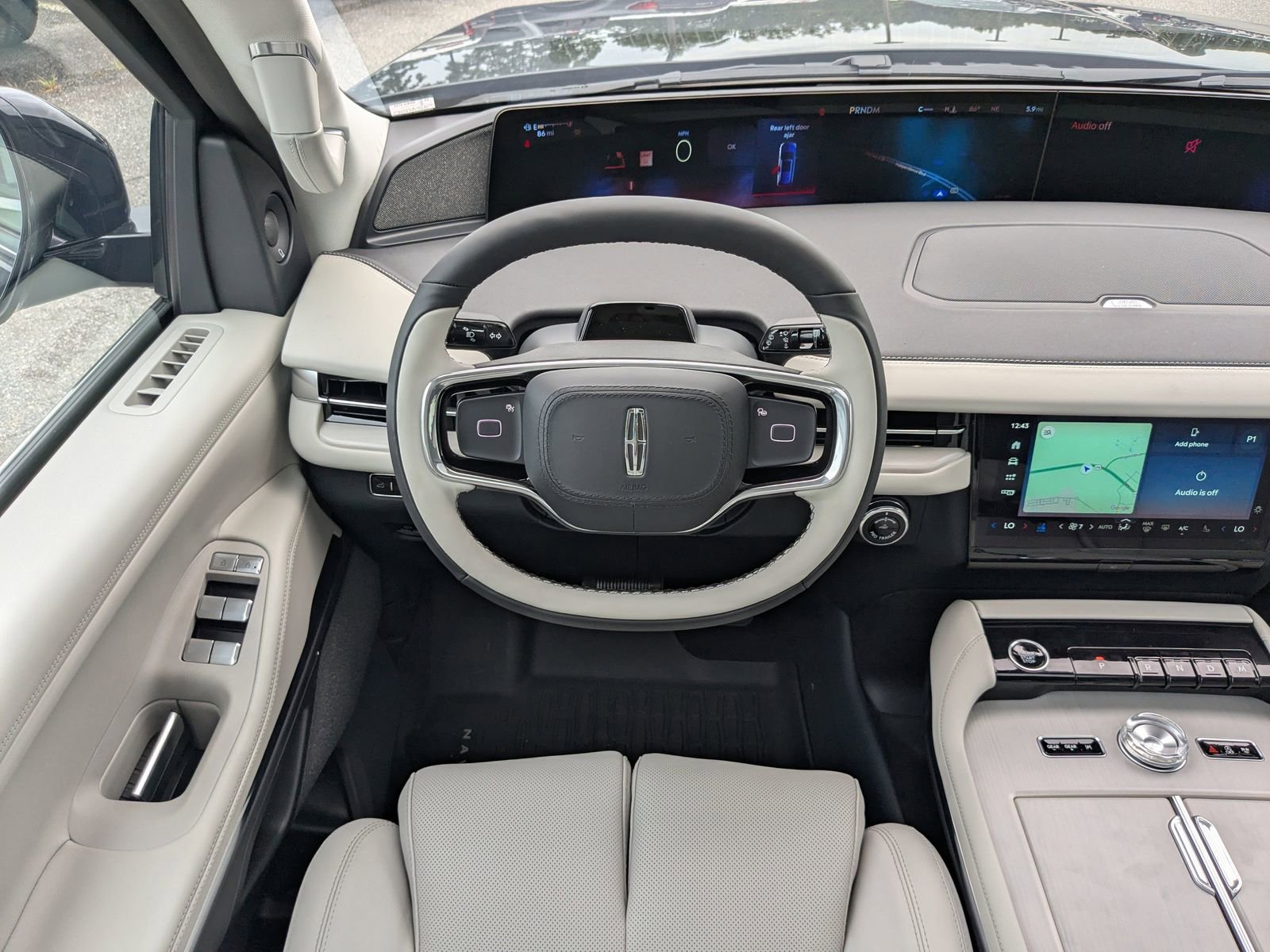 New 2025 Lincoln Navigator L Reserve image 18