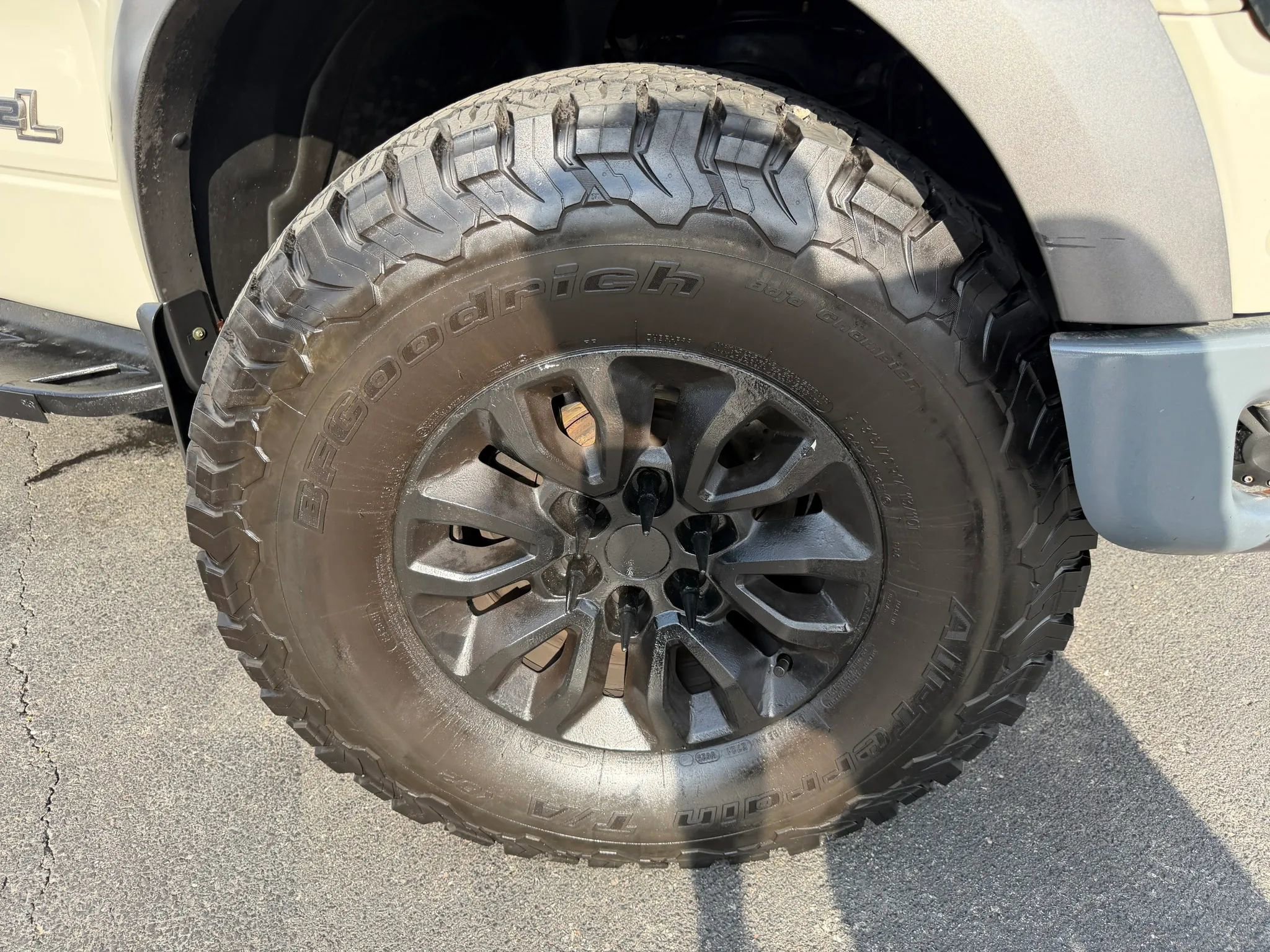 Used 2013 Ford F150 Raptor w/ Luxury Equipment Group AWD/4WD image 60