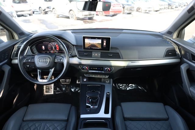 Used 2018 Audi SQ5 Prestige w/ Prestige Package image 12