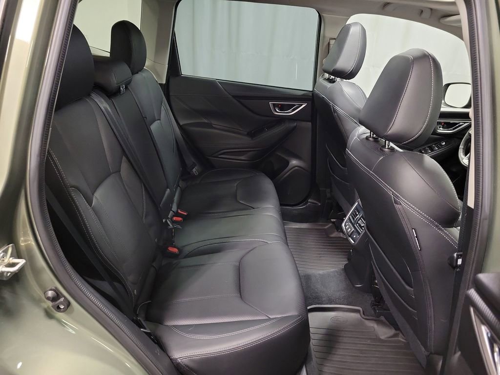 Used 2021 Subaru Forester Touring image 26