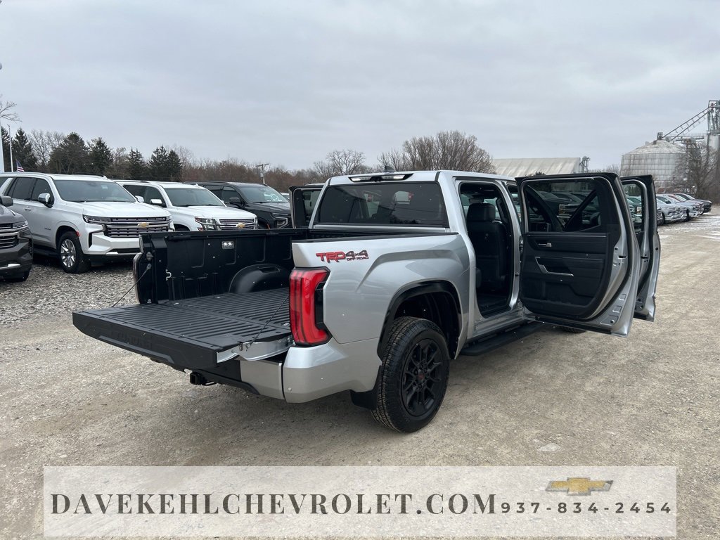 Used 2024 Toyota Tundra Platinum image 32