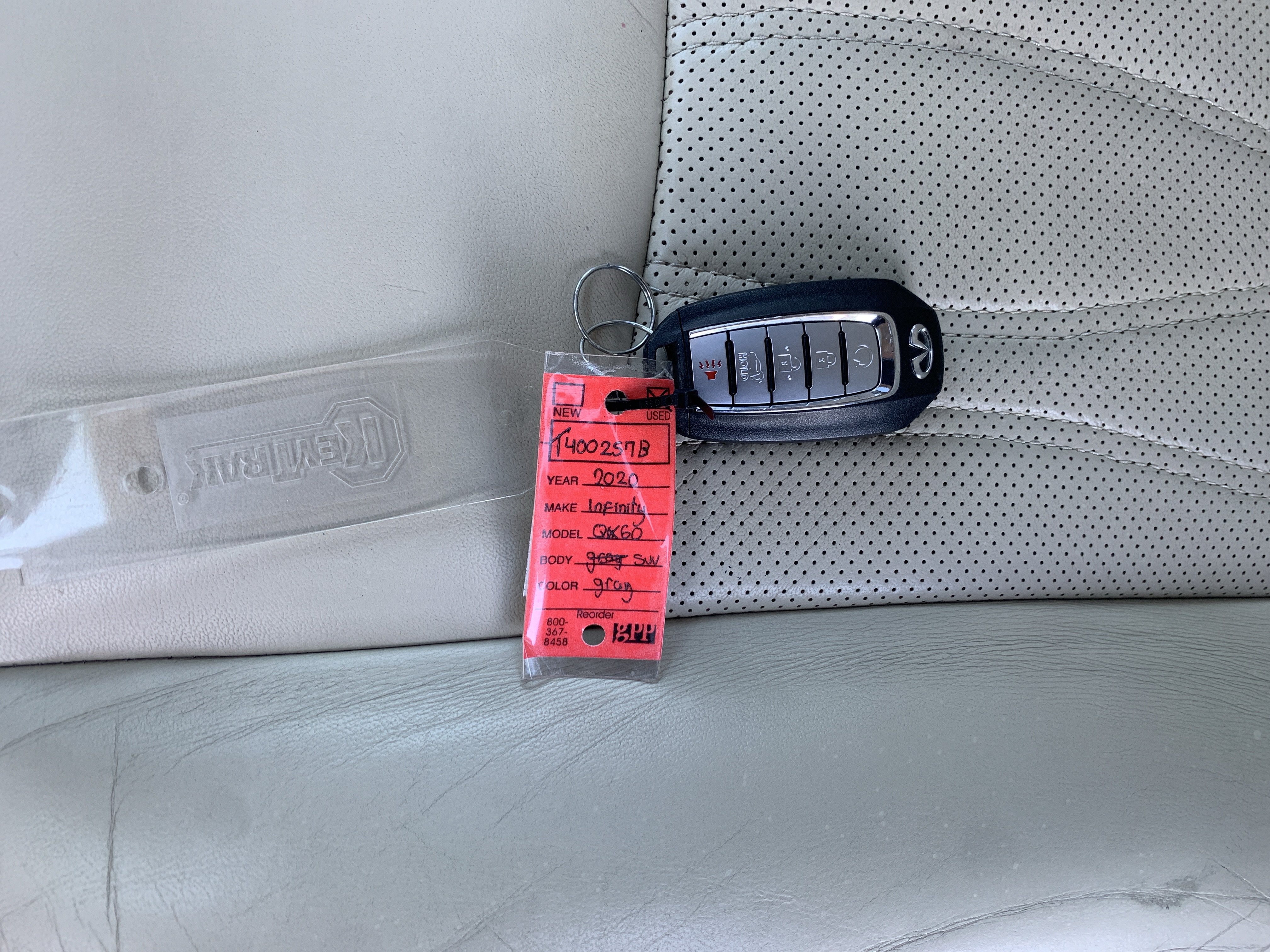 Used 2020 INFINITI QX60 Luxe w/ Sensory Package AWD/4WD image 38