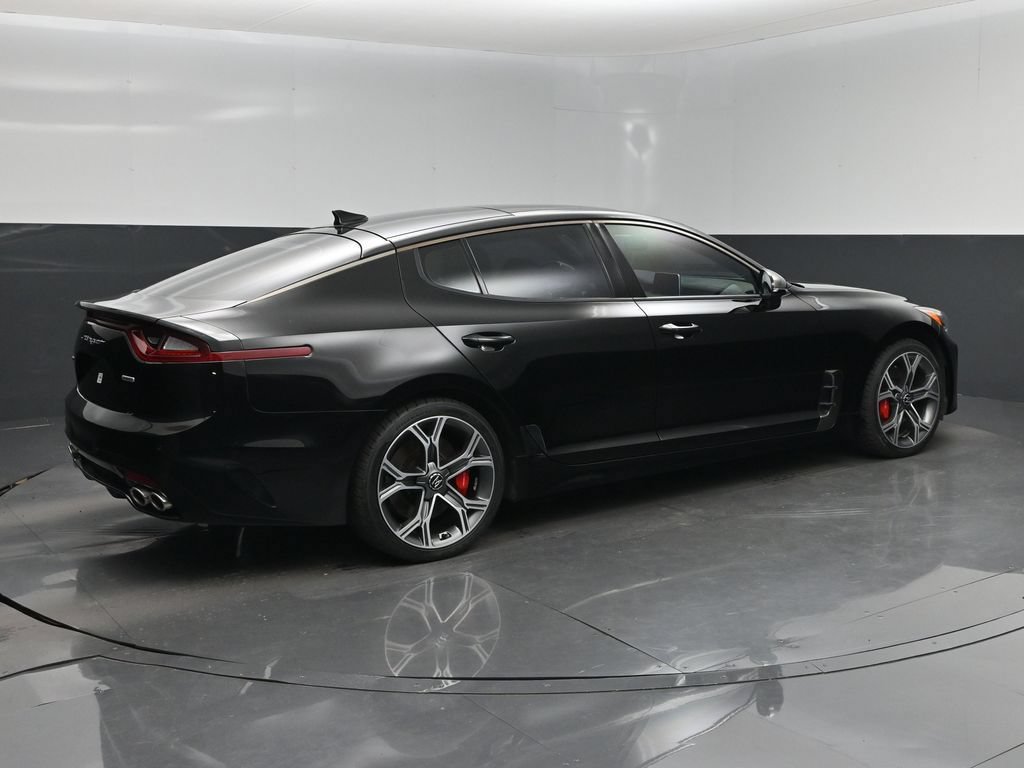 Certified 2021 Kia Stinger GT2 AWD/4WD image 3