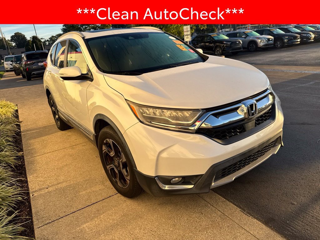 Used 2019 Honda CR-V Touring image 3