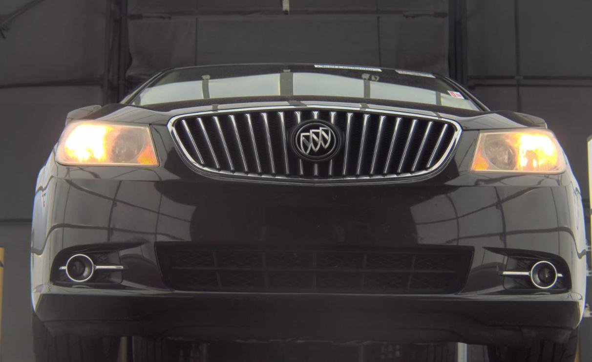 Used 2013 Buick LaCrosse Leather image 3