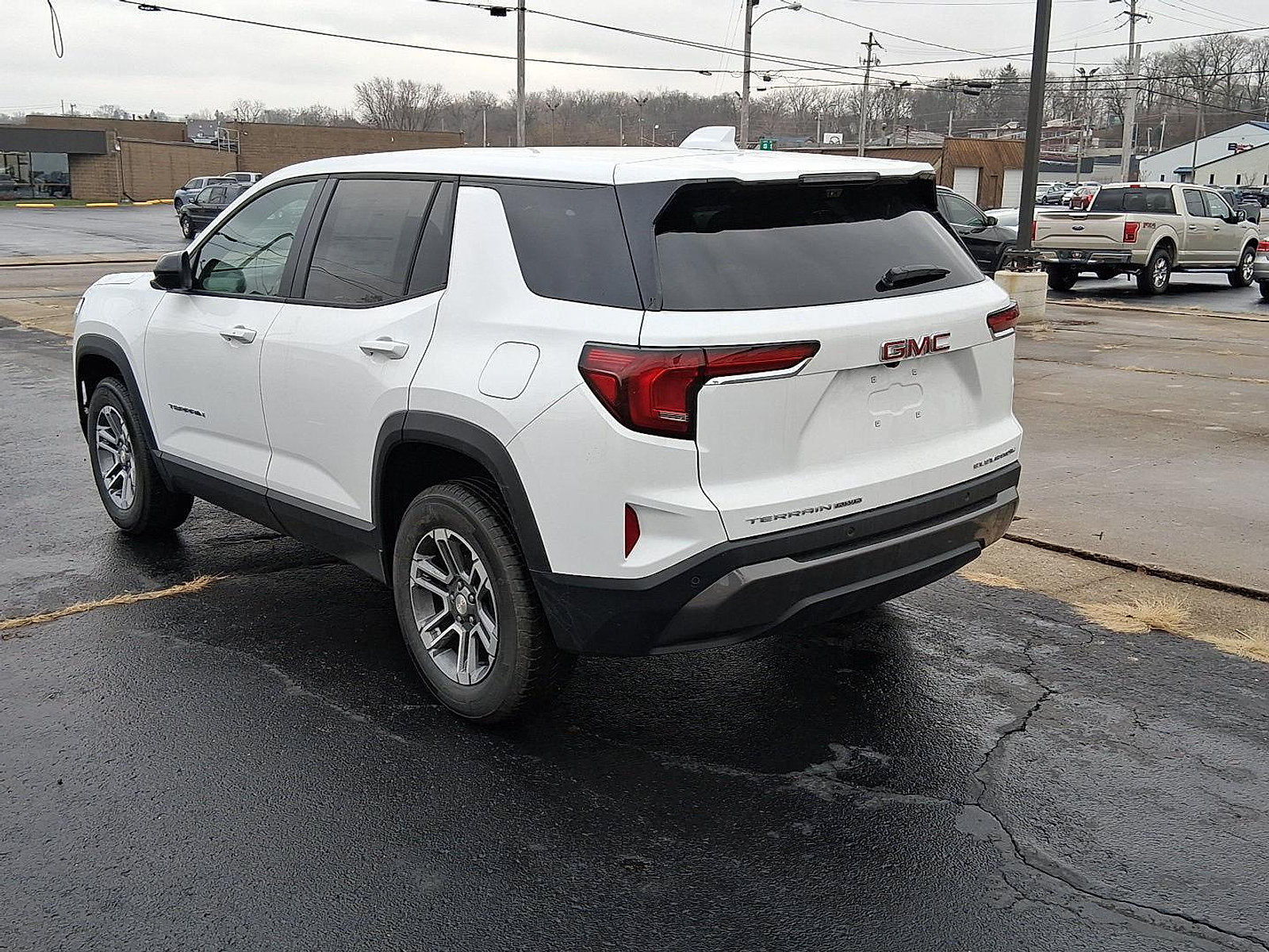 New 2026 GMC Terrain Elevation w/ Technology Package II AWD/4WD image 5