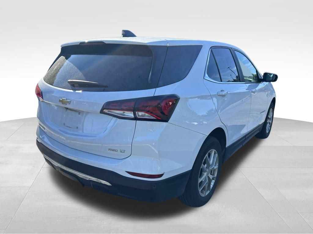 Used 2024 Chevrolet Equinox LT AWD/4WD image 5
