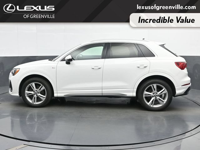Used 2020 Audi Q3 2.0T Premium w/ Convenience Package AWD/4WD image 5
