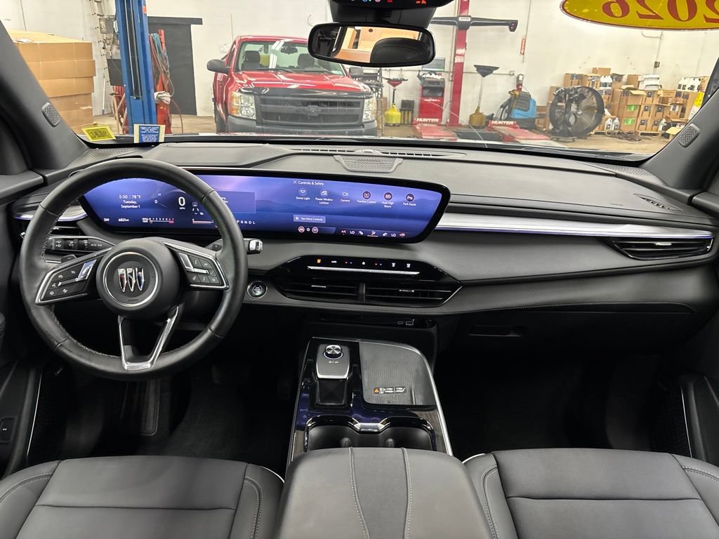 New 2026 Buick Enclave Preferred w/ LPO, Floor Liner Package FWD image 16