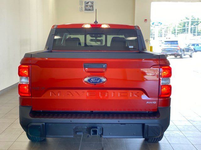 Used 2024 Ford Maverick Lariat AWD/4WD image 6