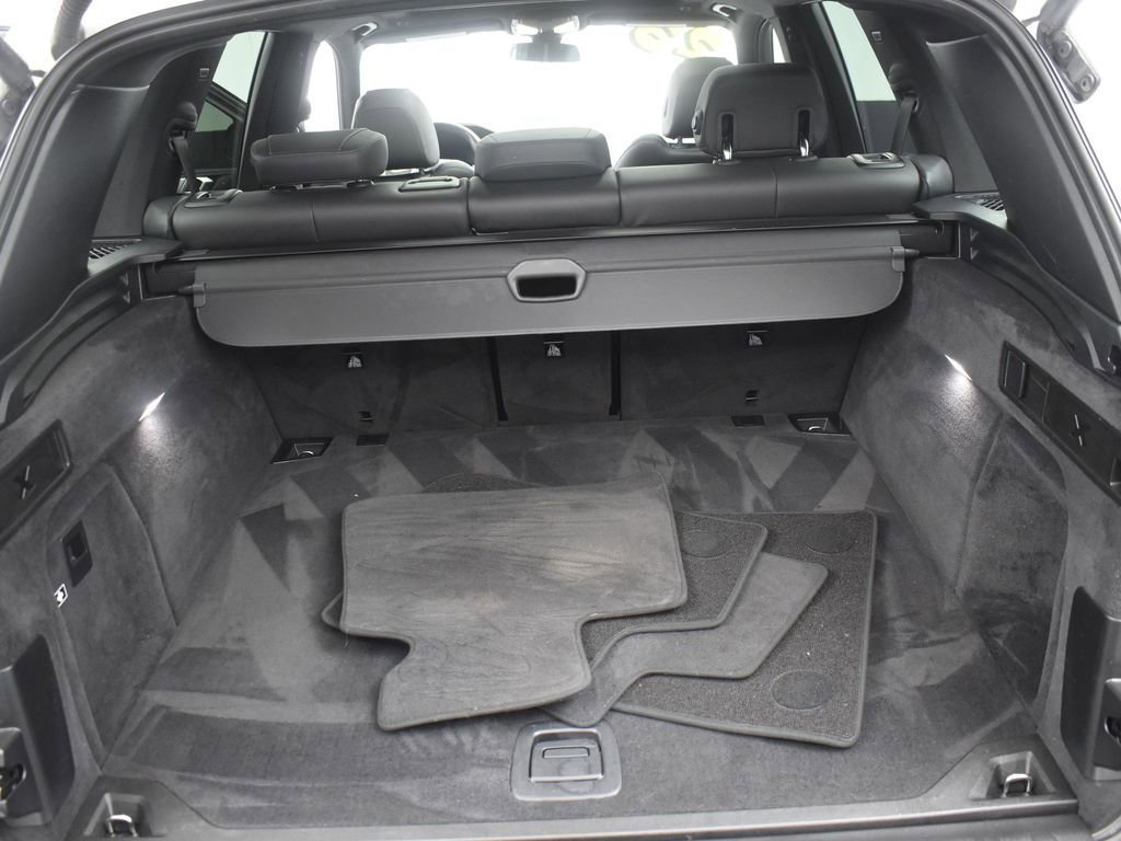 Used 2023 BMW X5 xDrive40i w/ Premium Package image 10