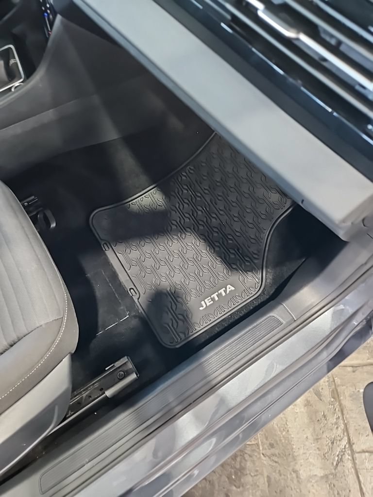 New 2025 Volkswagen Jetta S FWD image 13