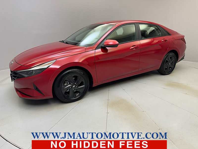 Used 2023 Hyundai Elantra SEL w/ Cargo Package