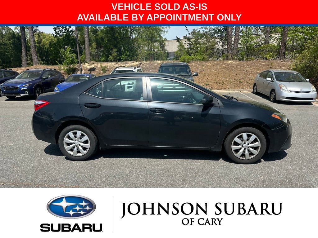 Used 2015 Toyota Corolla LE image 3