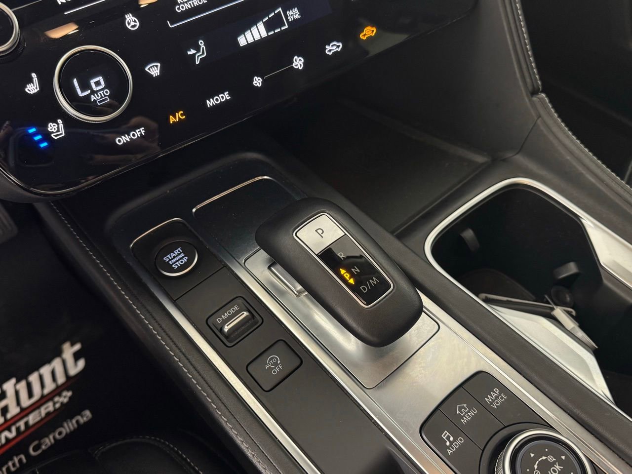 Used 2023 INFINITI QX60 Luxe w/ Performance Audio Package image 22