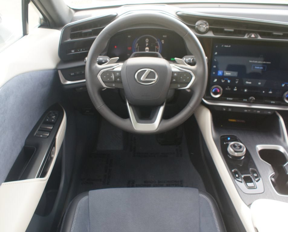 Used 2024 Lexus RZ 450e Premium w/ Accessory Package (2T) AWD/4WD image 6