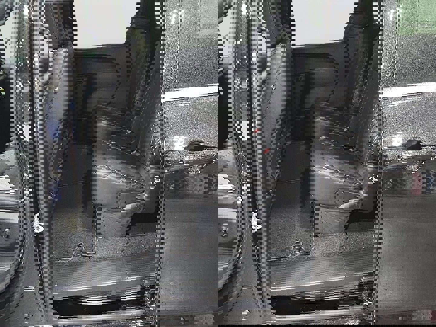 New 2026 Chrysler Pacifica Select image 16