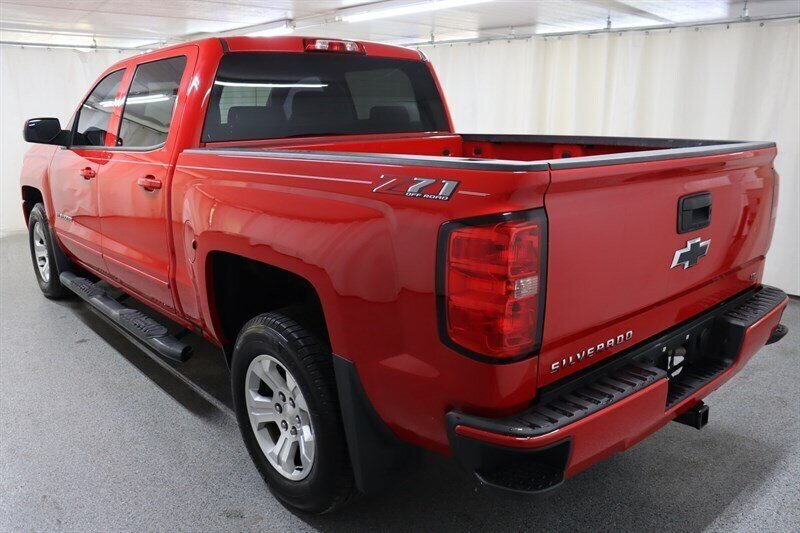 Used 2018 Chevrolet Silverado 1500 LT w/ All Star Edition AWD/4WD image 4