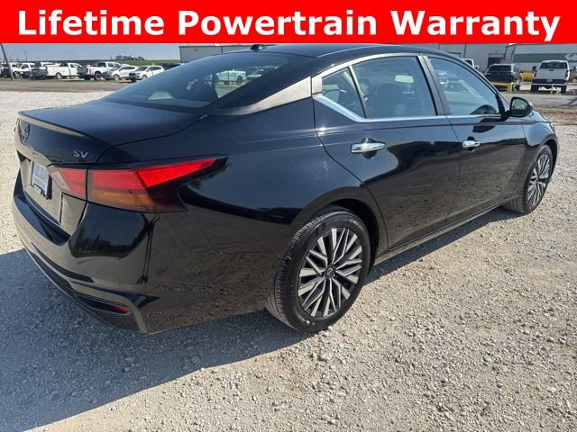 Used 2024 Nissan Altima 2.5 SV image 5