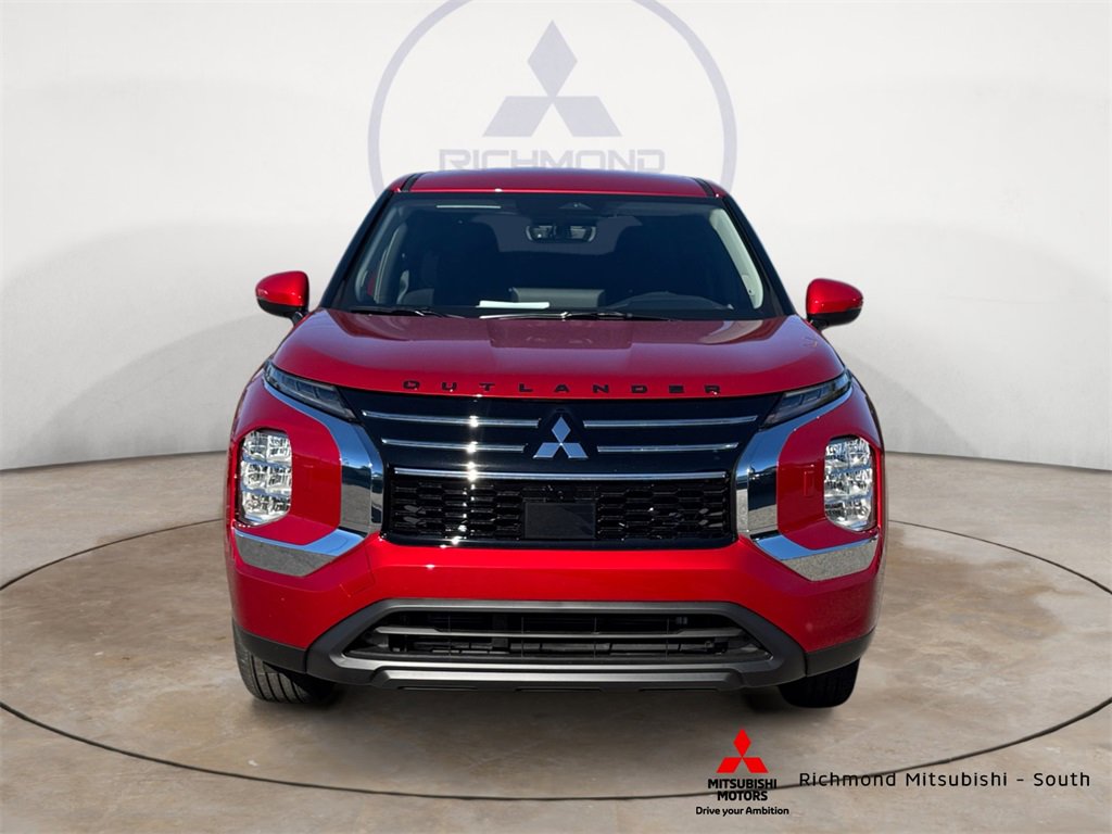 New 2025 Mitsubishi Outlander ES image 8