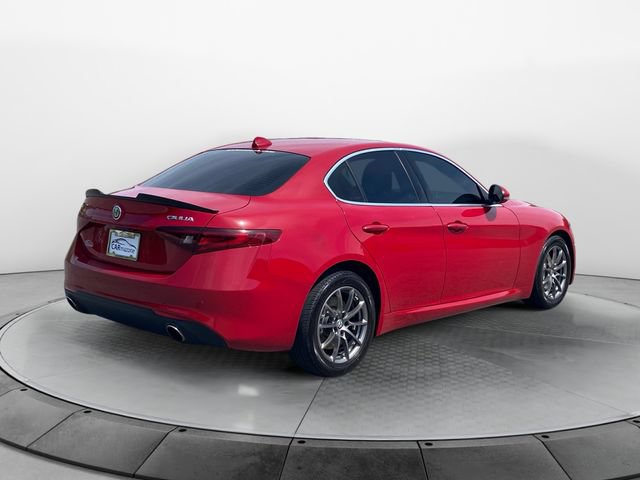Used 2019 Alfa Romeo Giulia AWD w/ Cold Weather Package image 5