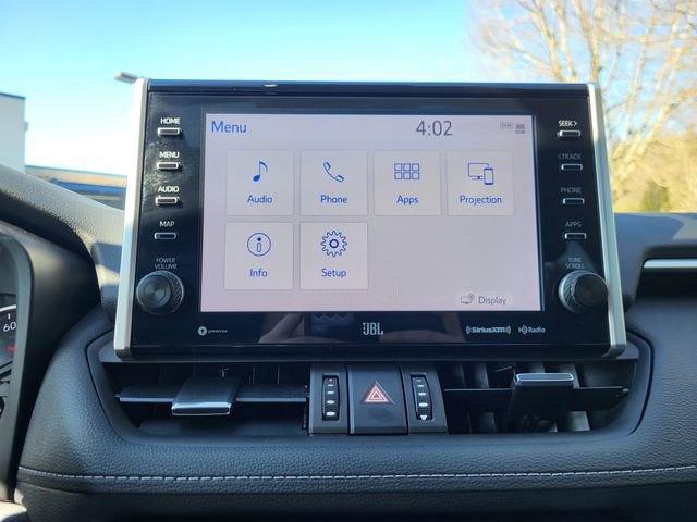 Used 2022 Toyota RAV4 XLE Premium AWD/4WD image 17