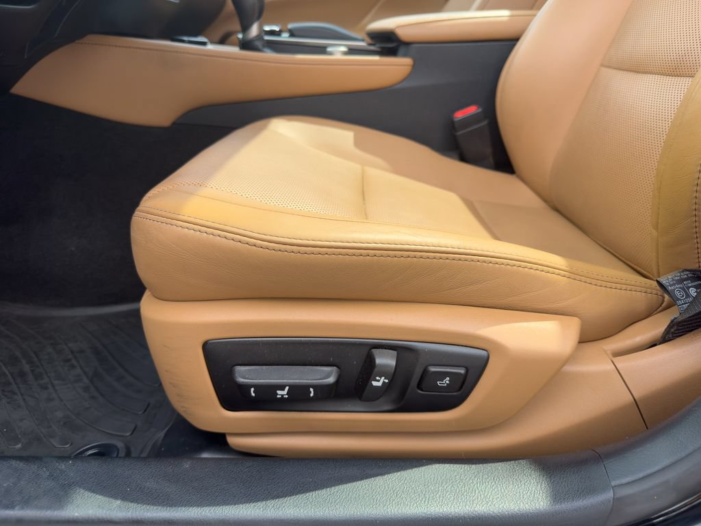 Used 2015 Lexus GS 350 AWD w/ Premium Package image 23