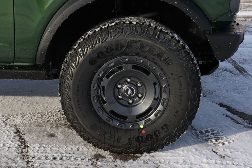 New 2025 Ford Bronco Badlands image 46