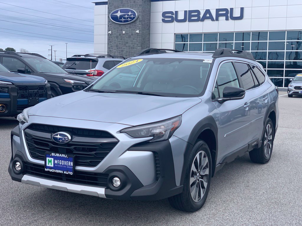 Used 2024 Subaru Outback Limited AWD/4WD image 5