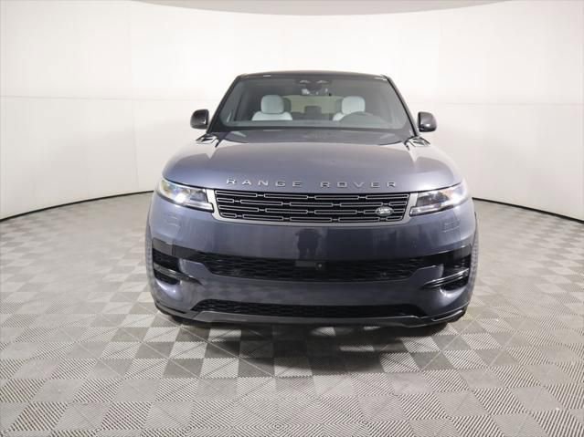 New 2026 Land Rover Range Rover Sport SE image 2