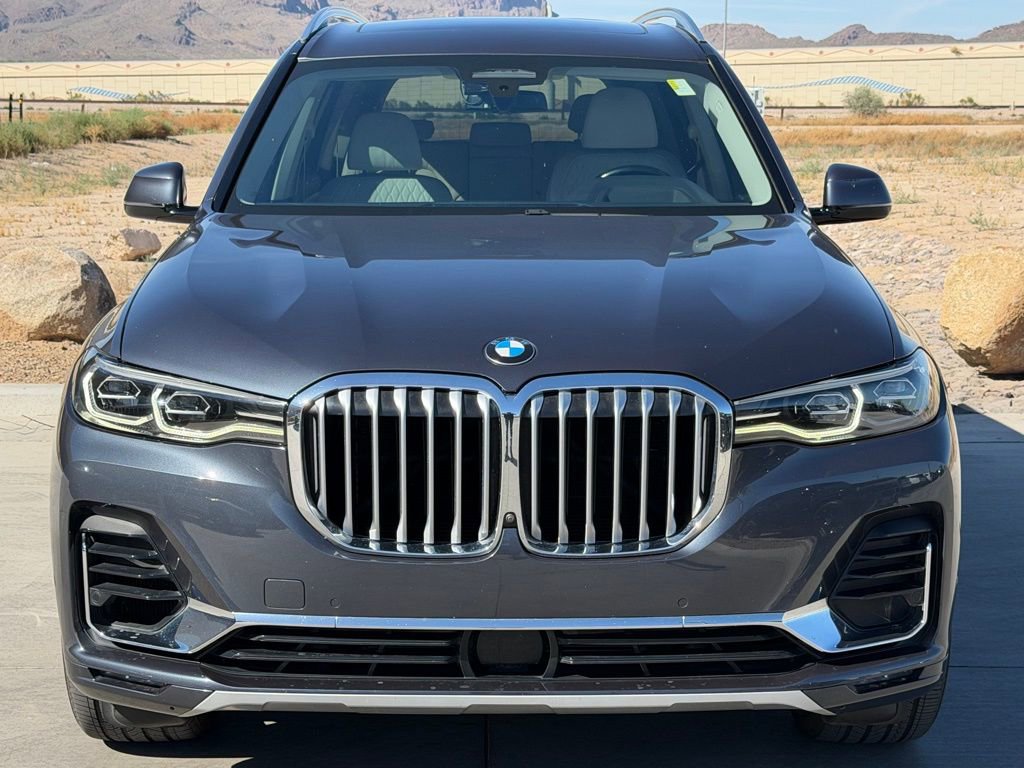 Used 2021 BMW X7 xDrive40i w/ Dynamic Handling Package image 3