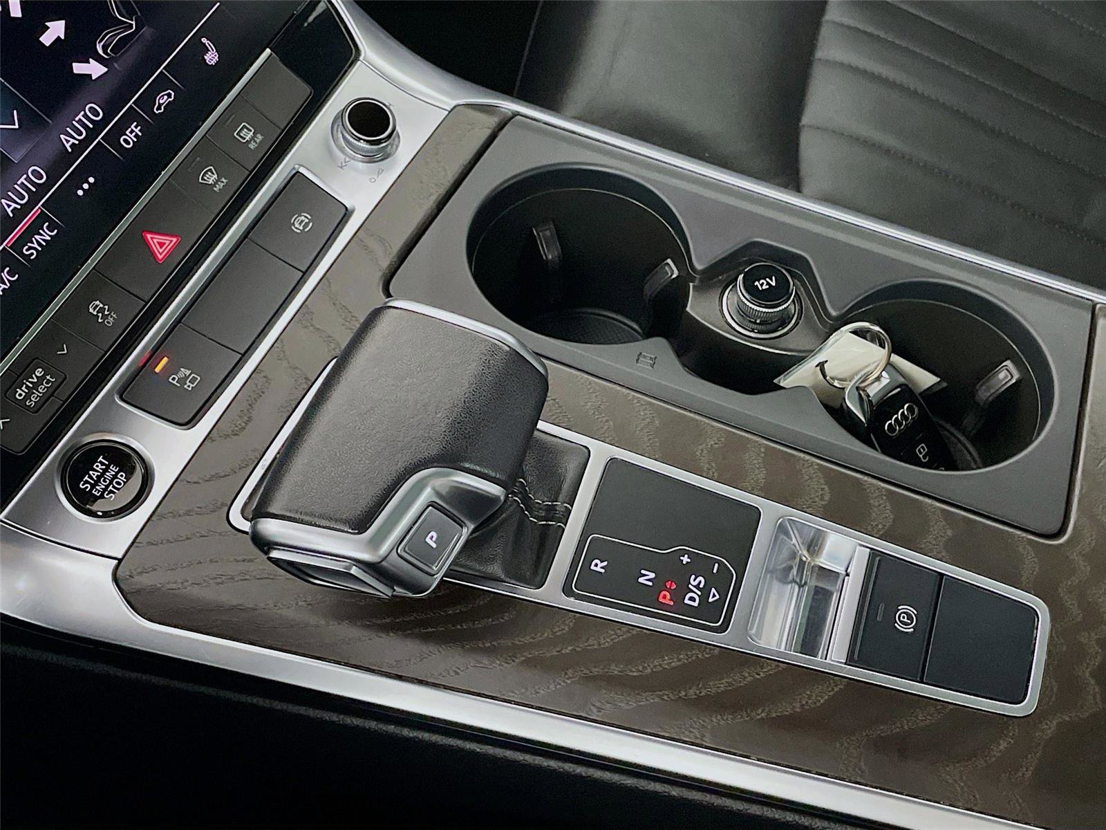 Used 2023 Audi A6 Premium image 21