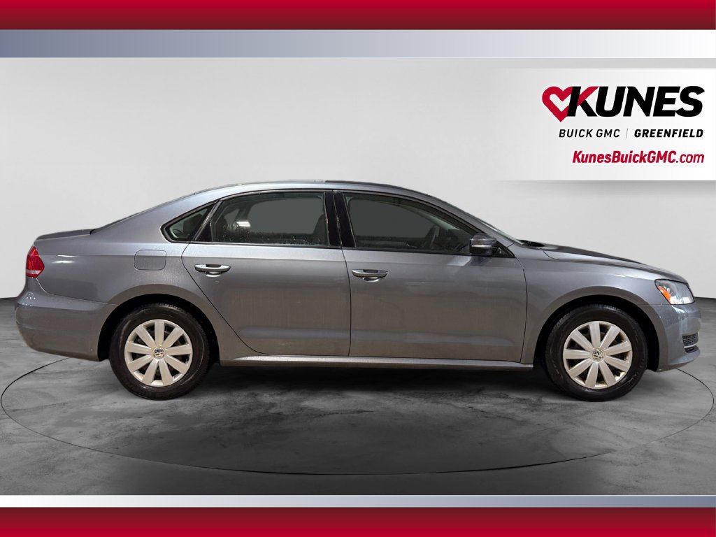 Used 2013 Volkswagen Passat 2.5 S FWD image 7